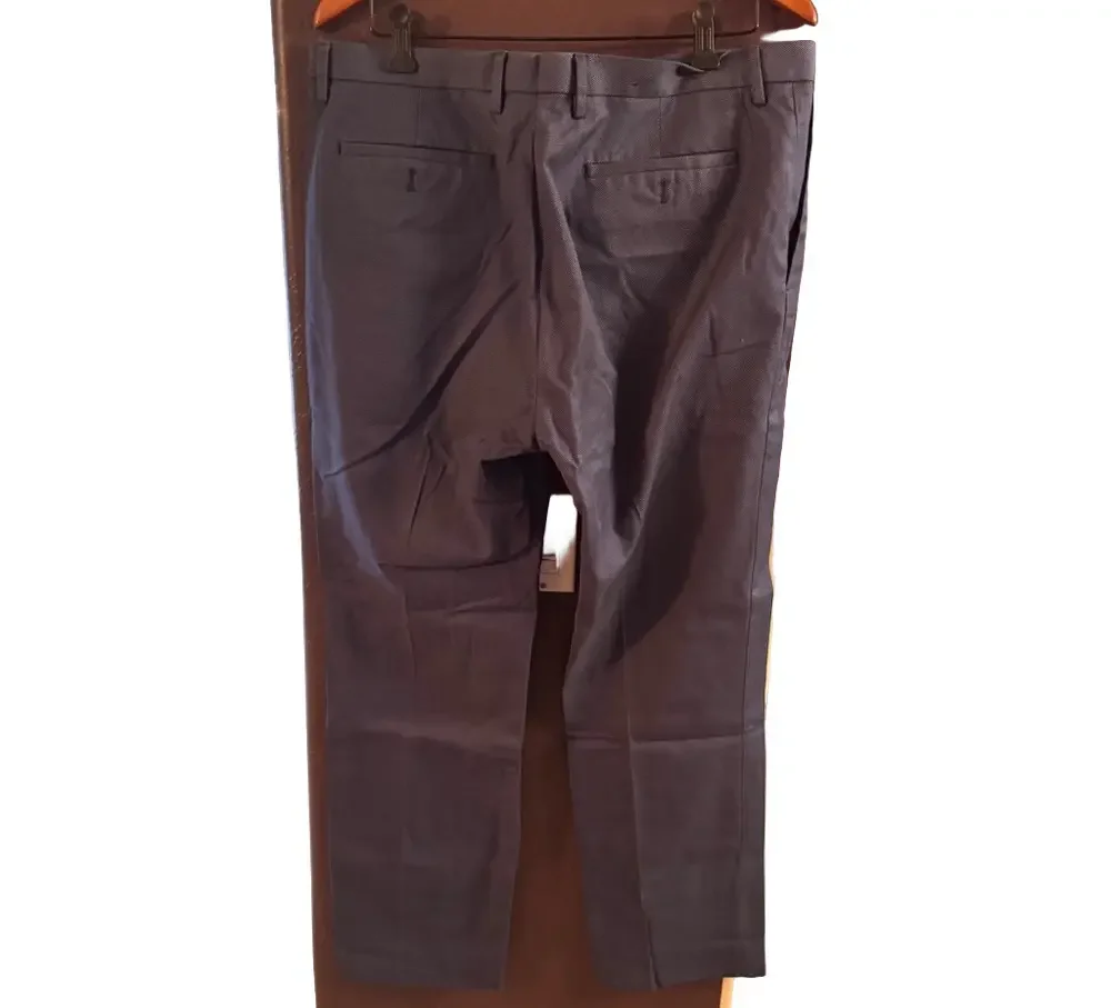 Banana Republic Non-Iron Modern Slim Fit 100% Cotton‎ Blue textured fabric